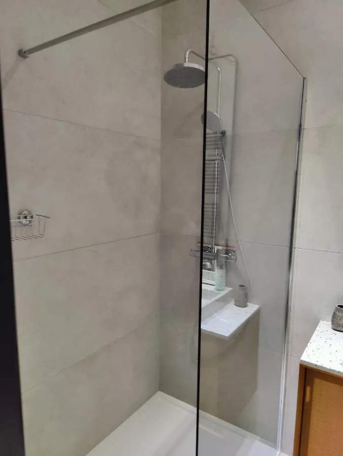 דירות אנטוורפן Zuid'S Charming Gem Apt