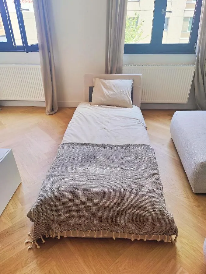 דירות אנטוורפן Zuid'S Charming Gem Apt